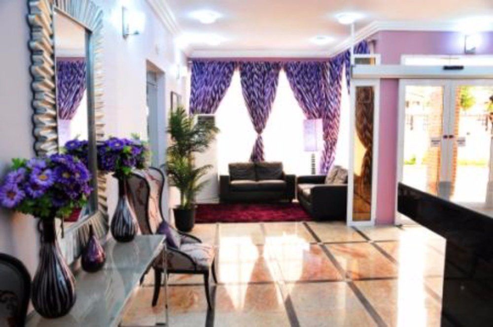 Purple Tulip Hotel & Resorts Abuja Buitenkant foto